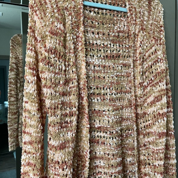Cozy Knit Cardigan in Warm Tones - Picture 1 of 4